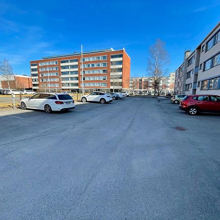 Appartement Kiva Majoitus 1-4Hloe, 500M Keskustaan, Parkkipaikka à Oulu Extérieur photo